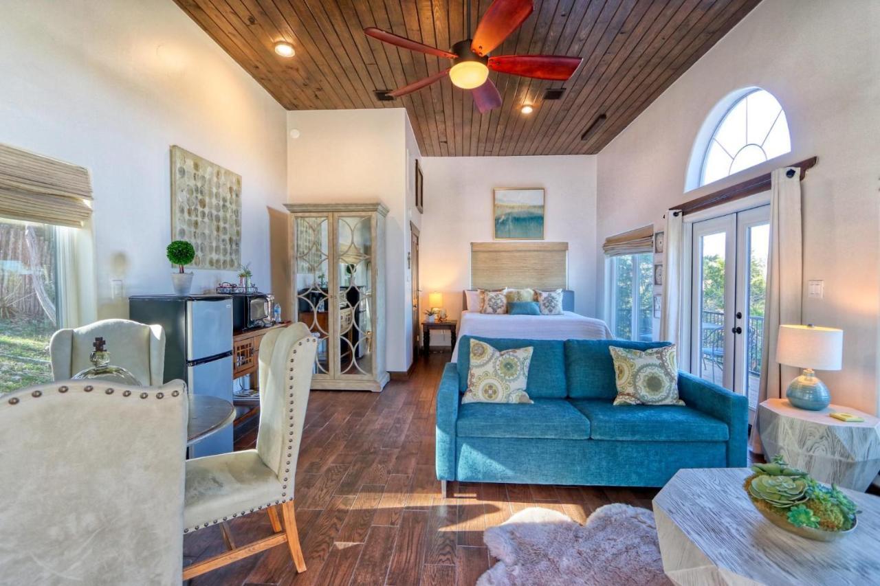 Casa Escondida- La Casita Villa Wimberley Bagian luar foto